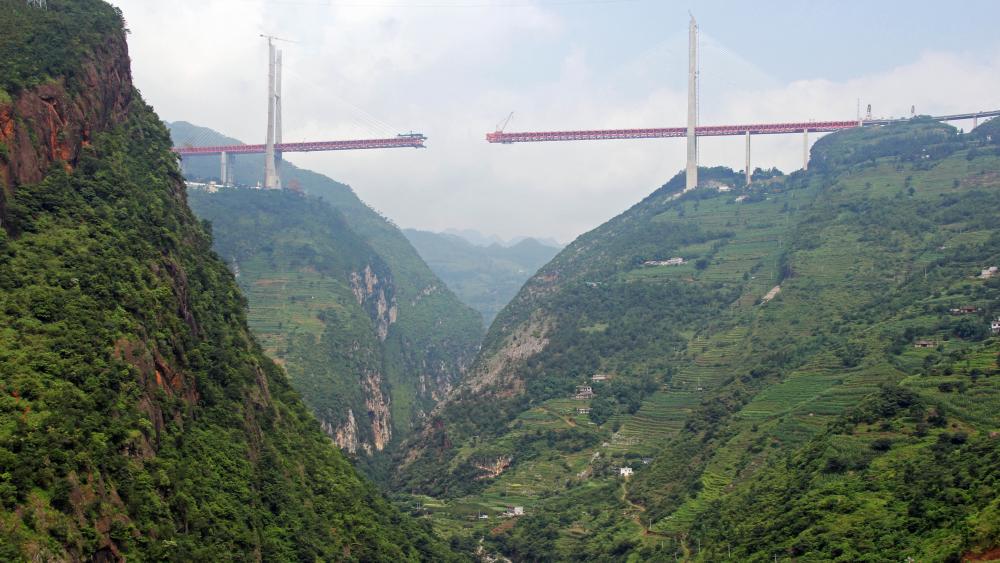 Beipanjiang Duge Bridge During Construction wallpaper