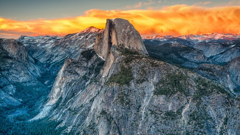 Half Dome (Yosemite National Park) wallpaper