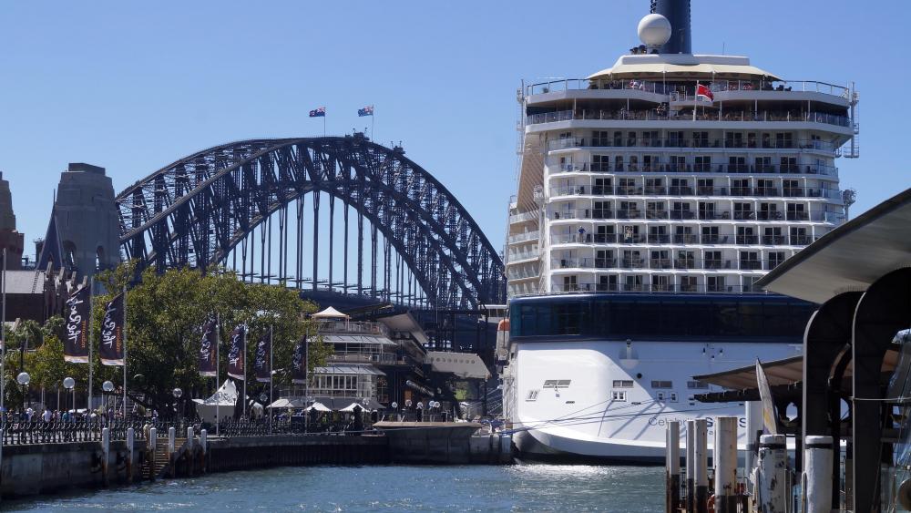 Sydney Harbour Bridge Behind a Cruise Ship wallpaper