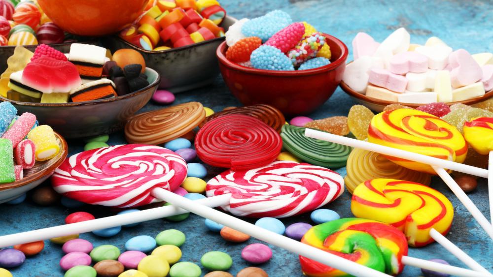 Candies and Lollipops wallpaper