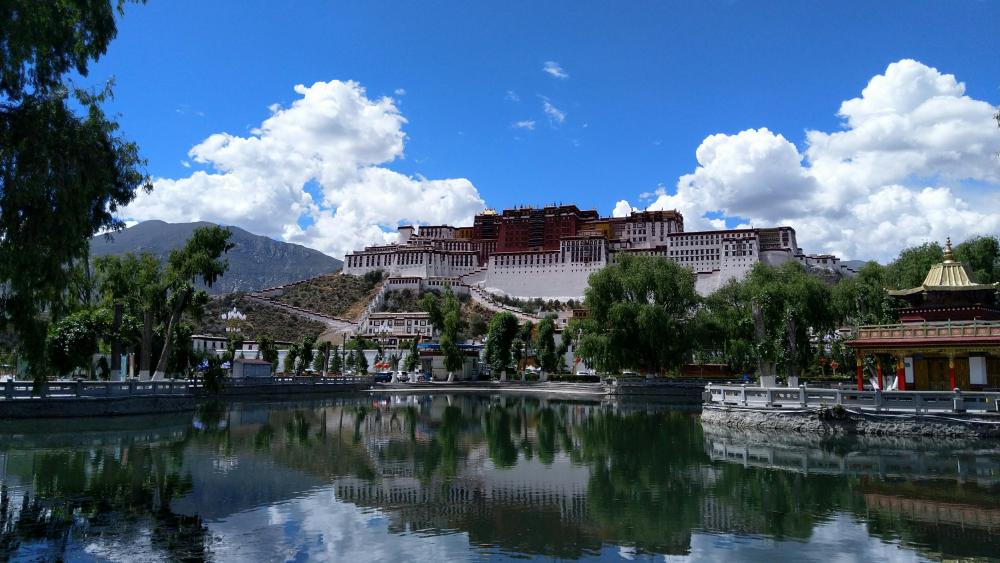 Potala Palace wallpaper