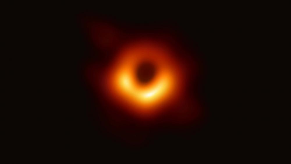 The first-ever picture of a black hole wallpaper
