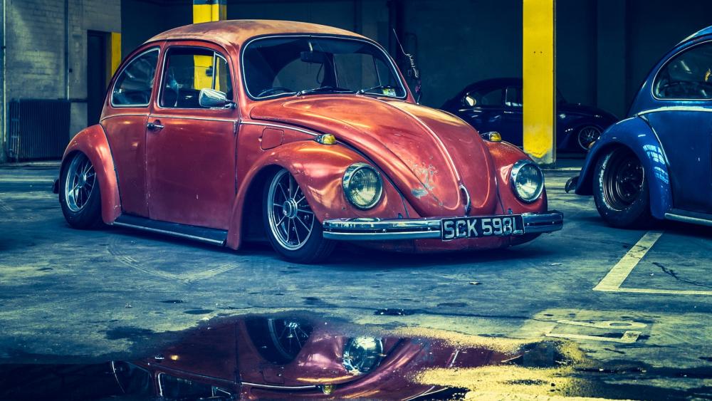 Red Volkswagen Beetle wallpaper