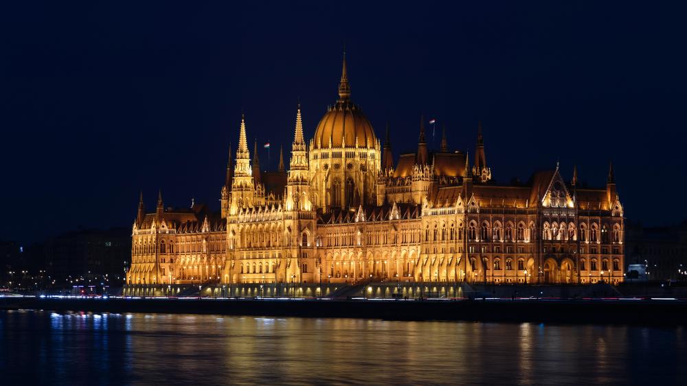 Hungarian Parliament Building (Budapest) wallpaper