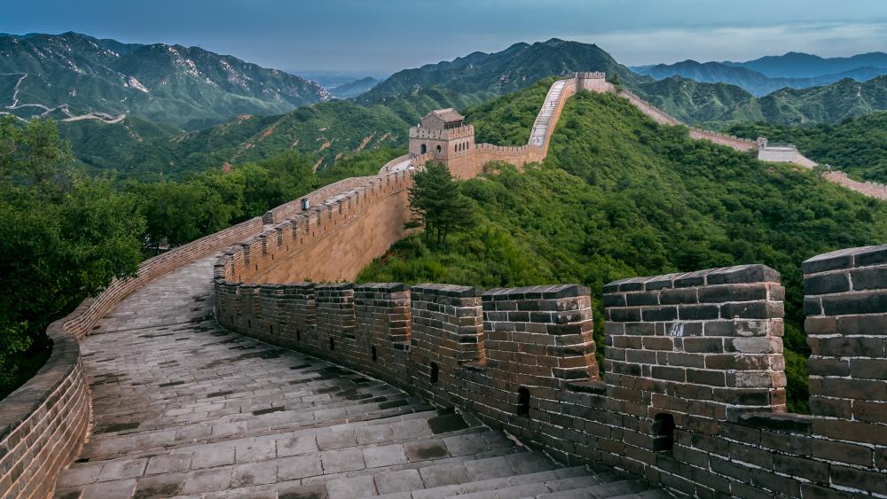 Badaling Great Wall in Yanqing County, Beijing, China wallpaper