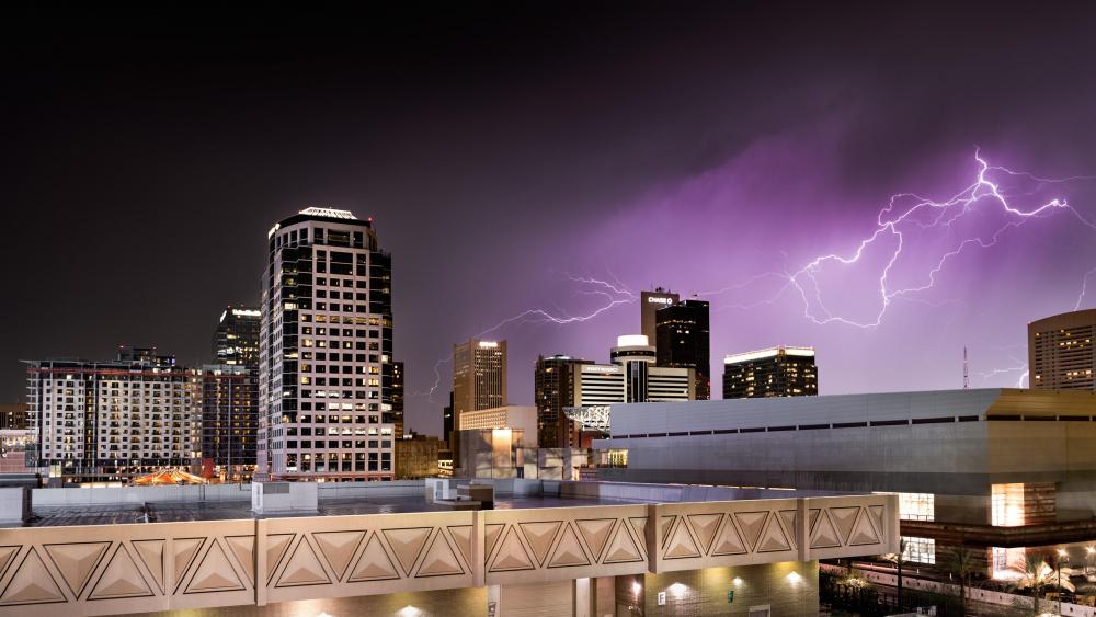 Lightning in Phoenix, AZ wallpaper