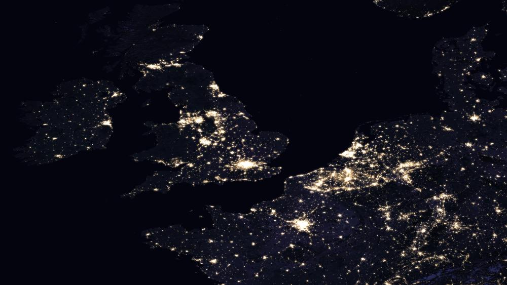 Night Lights of the U.K., Ireland, France, Belgium & the Netherlands 2016 wallpaper