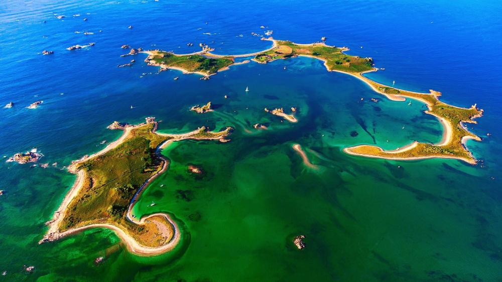 Islands Embraced by Crystal Blue Waters wallpaper