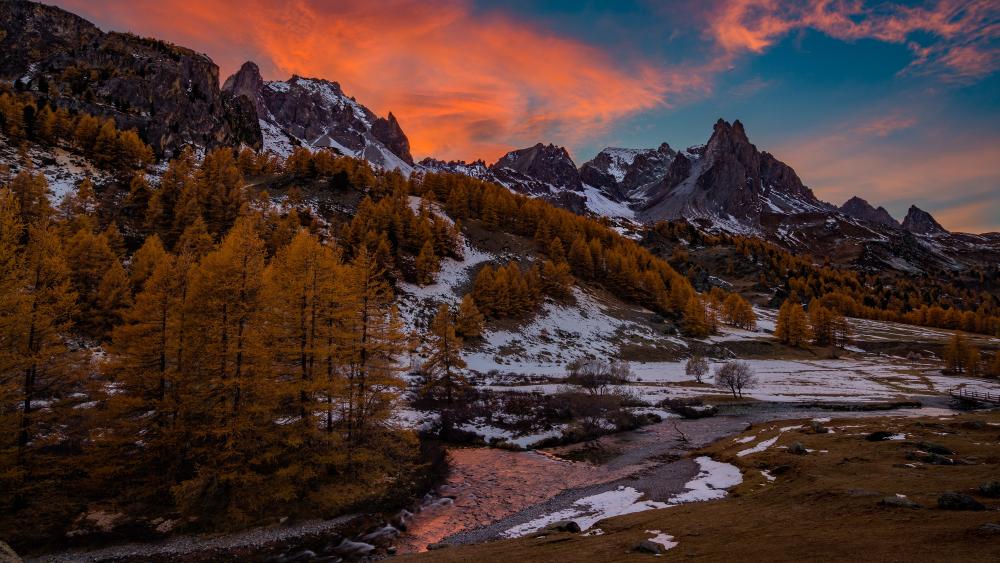 Autumn Mountain Sunset in 4K wallpaper