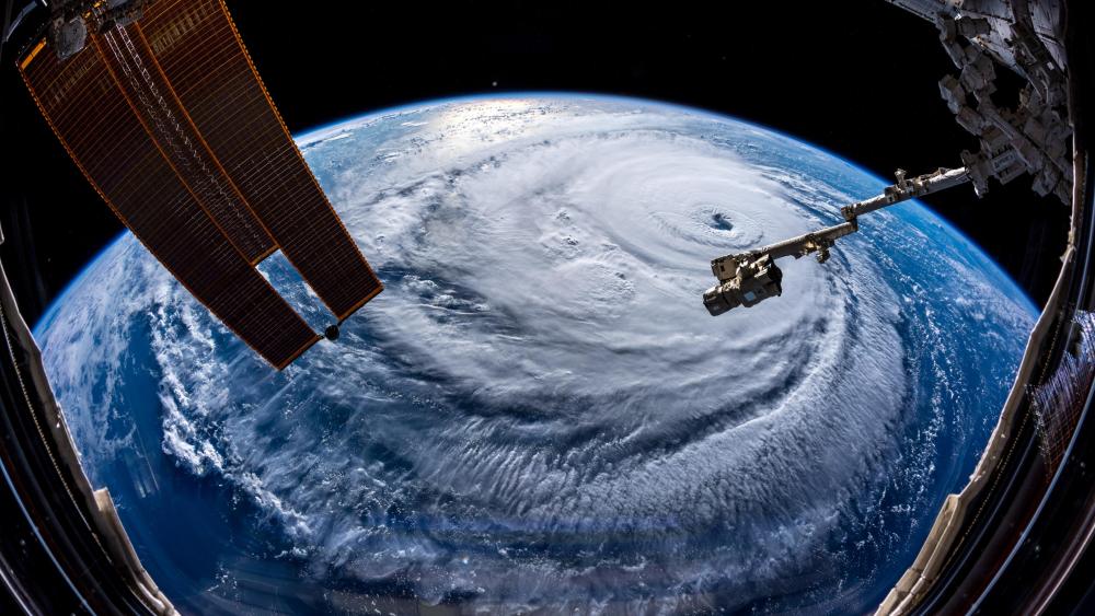 Hurricane Florence from The Space Station wallpaper