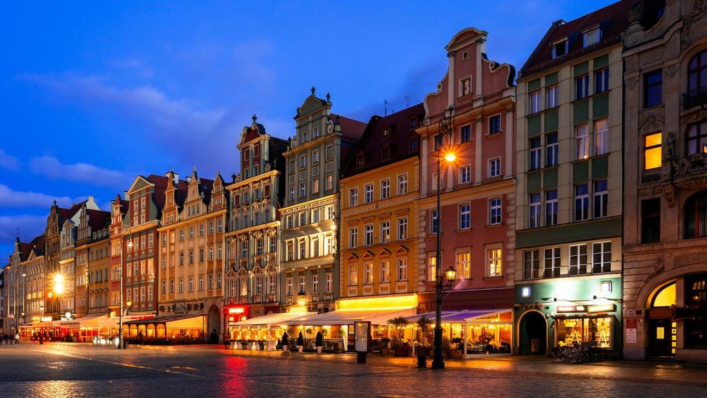 Charming Evening in Wrocław's Market Square wallpaper