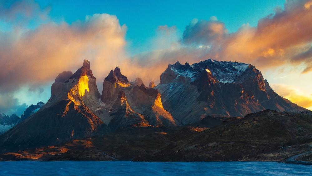 Torres del Paine National Park, Chile wallpaper
