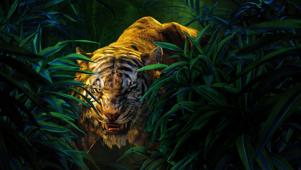 Majestic Tiger Prowling in Lush Jungle wallpaper