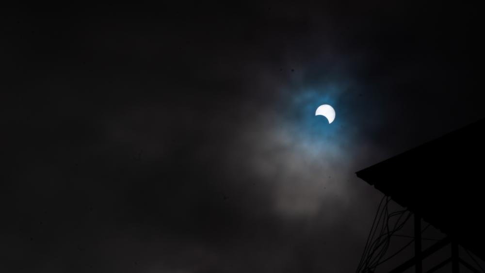 Solar Eclipse wallpaper