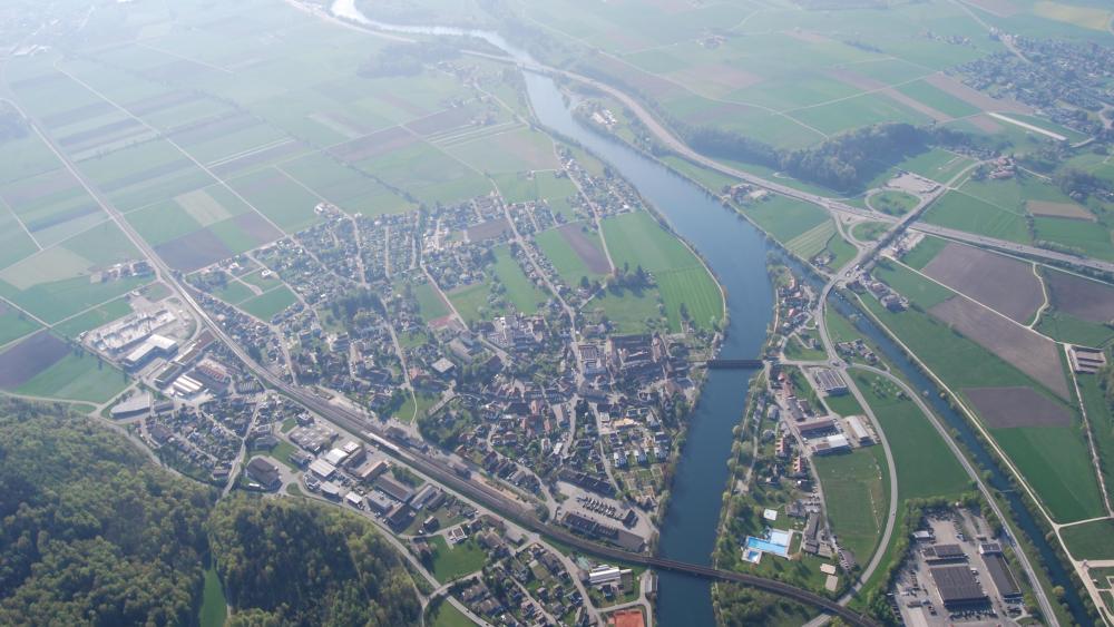 Aerial View of Wangen an der Aare, Switzerland wallpaper
