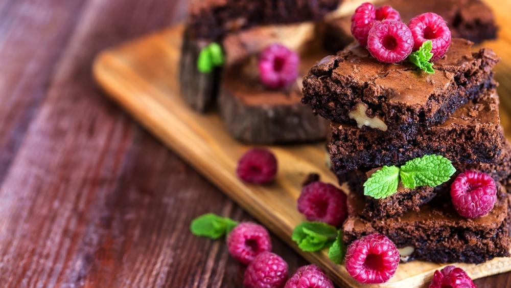 Raspberry brownie wallpaper