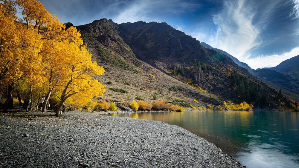 Autumn Serenity at the Lakeside wallpaper