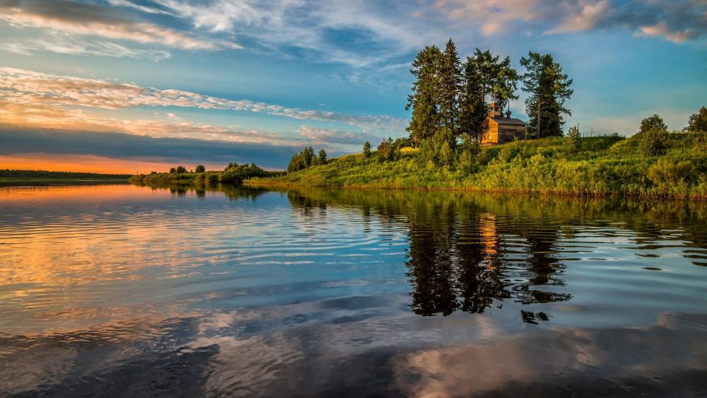 Serene Sunset Over Tranquil Waters wallpaper