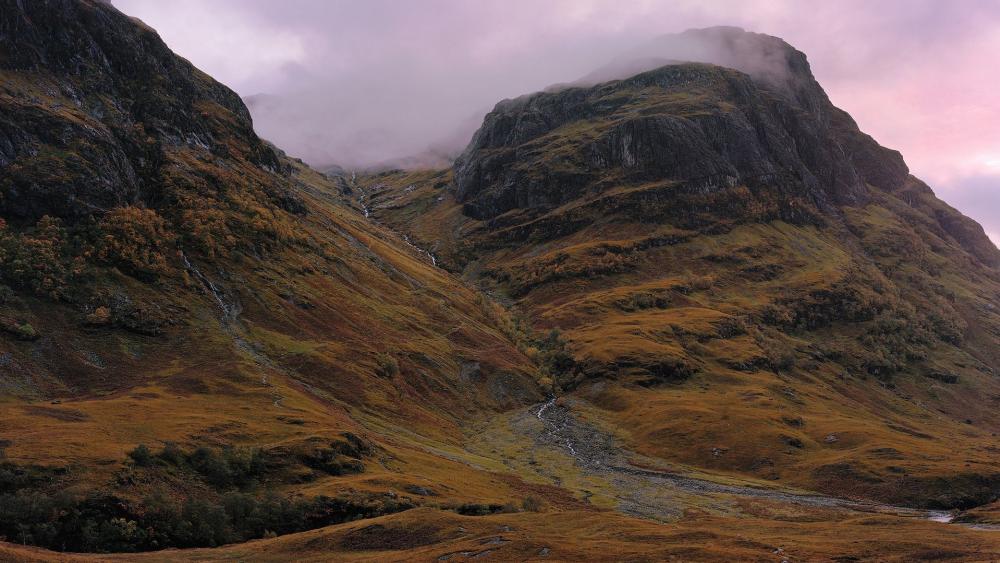 Majestic Autumn Landscape in the Mountains wallpaper