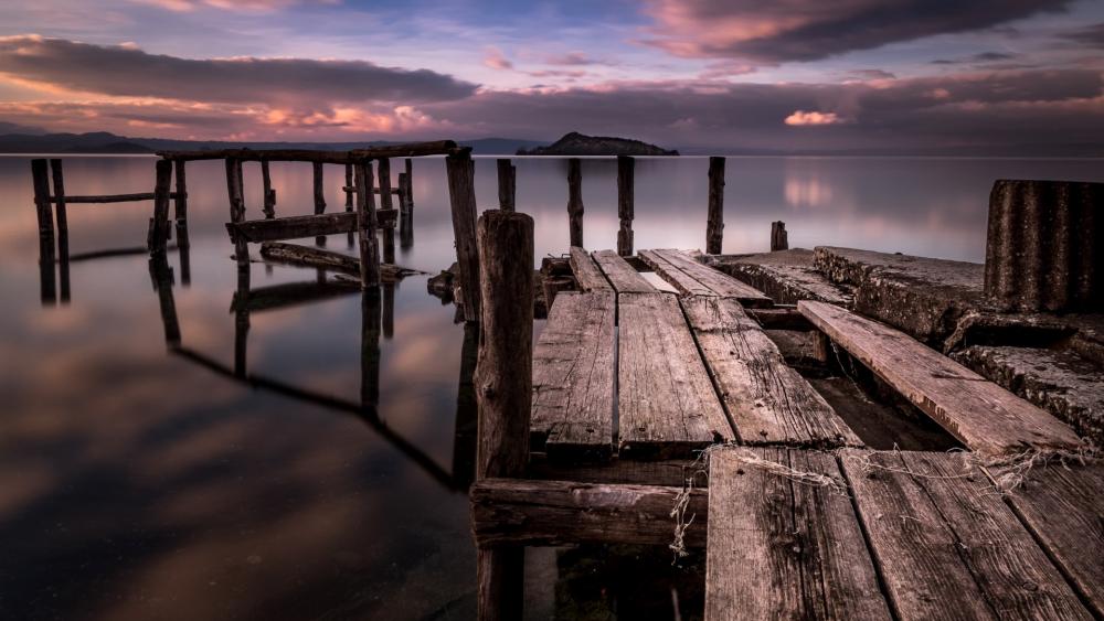 Serenity at the Water's Edge wallpaper