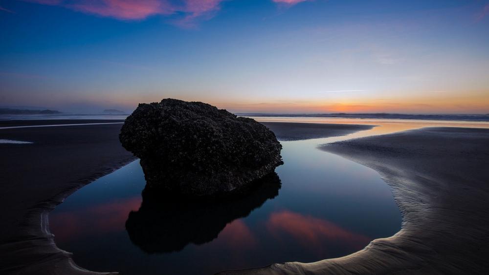 Serenity at Dusk by the Shore wallpaper