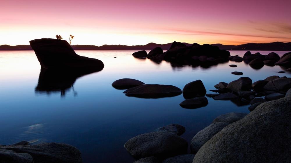 Serene Sunset Over Tranquil Waters wallpaper