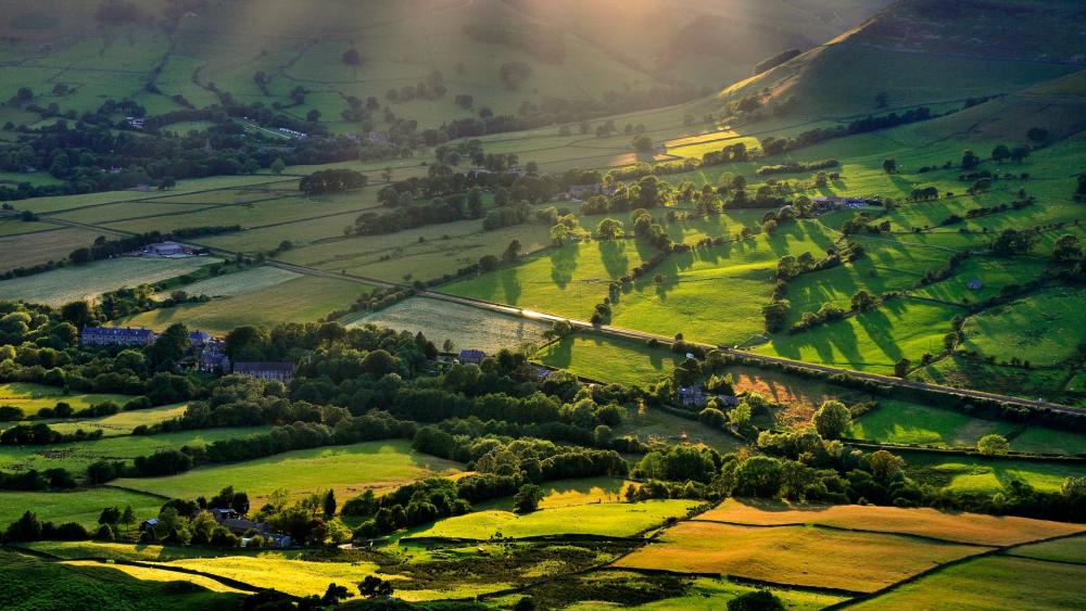 Serene Countryside at Dusk wallpaper