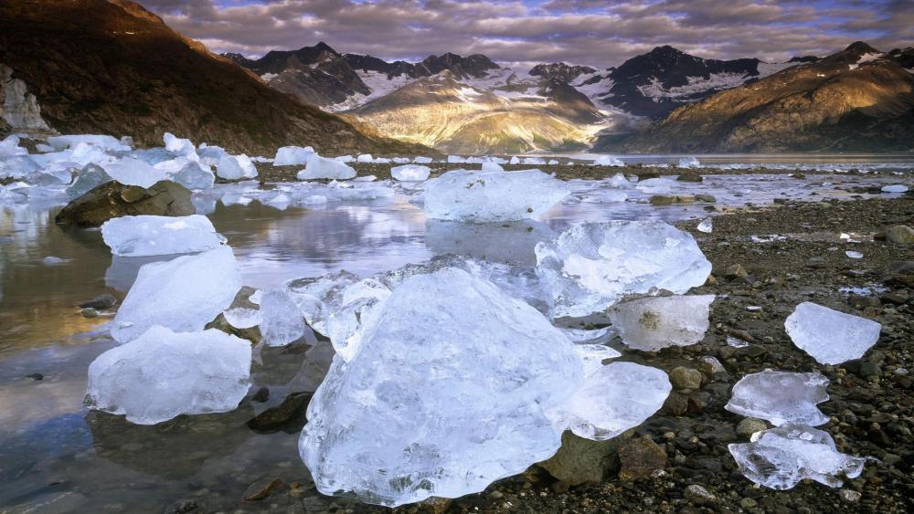 Majestic Ice Formations in a Serene Landscape wallpaper