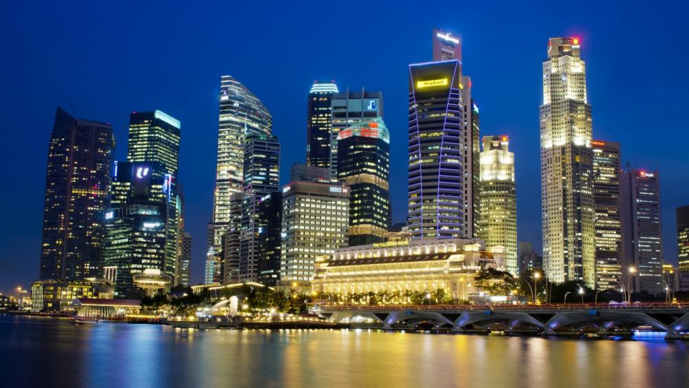 Stunning Cityscape at Night wallpaper
