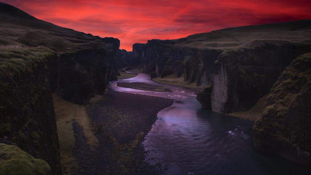 Majestic Canyon at Dusk in Vivid Colors wallpaper