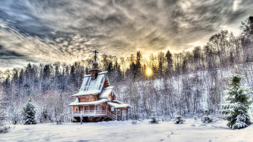 Winter Serenity in Nature's Embrace wallpaper