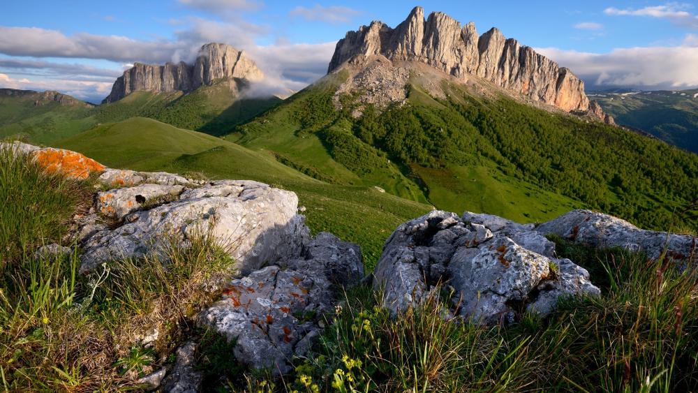 Majestic Mountain Landscape Captured in Nature's Embrace wallpaper