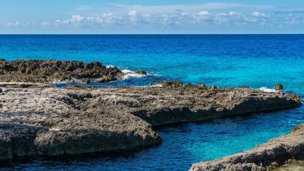 Tranquil Coastal Serenity Enhancing Nature's Beauty wallpaper