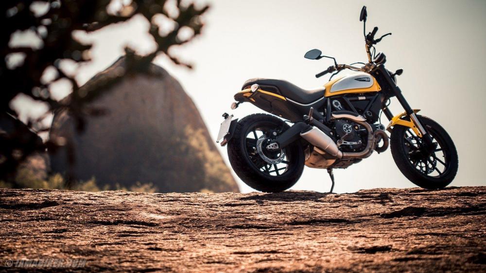 DUCATI SCRAMBLER wallpaper