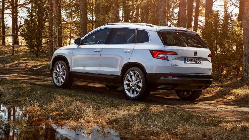 Sleek SUV Against a Serene Background wallpaper