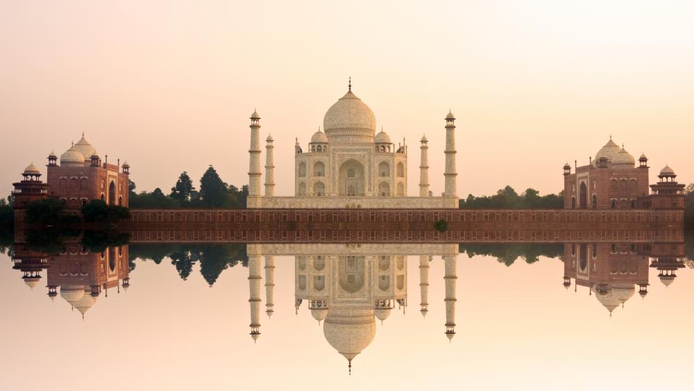 Taj Mahal reflection wallpaper