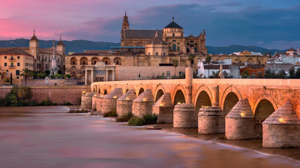 Roman Bridge of Córdoba, Spain wallpaper