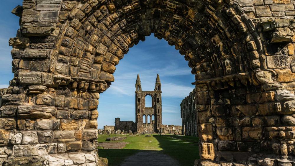 St Andrews Cathedral wallpaper