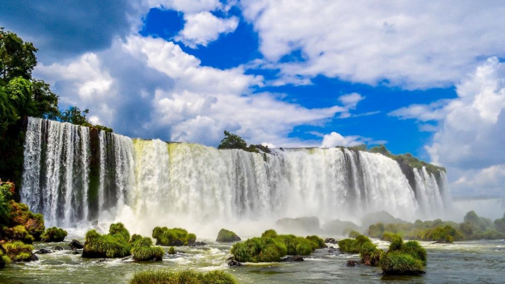 Iguazu Falls wallpaper