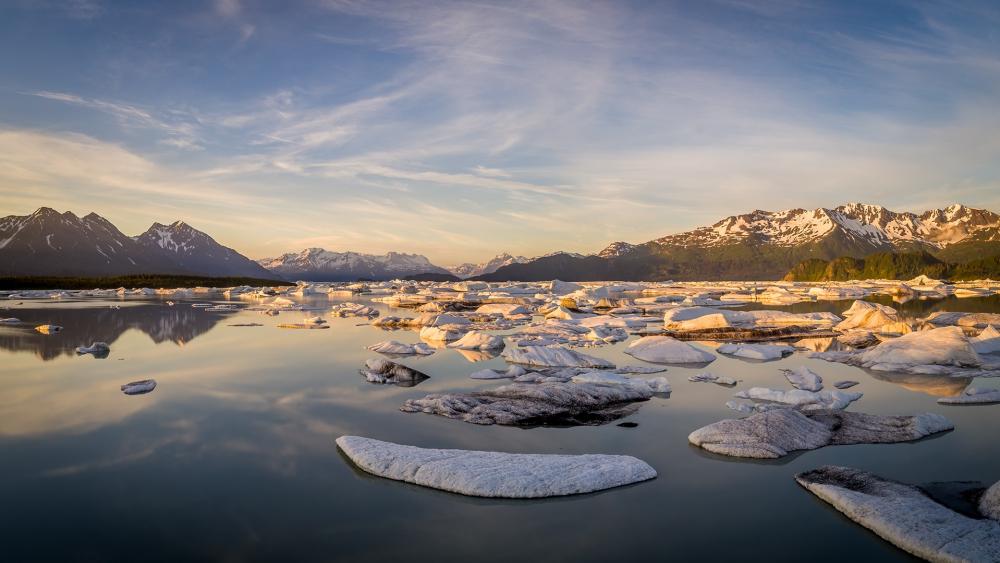 Serene Glacial Landscape at Sunrise wallpaper