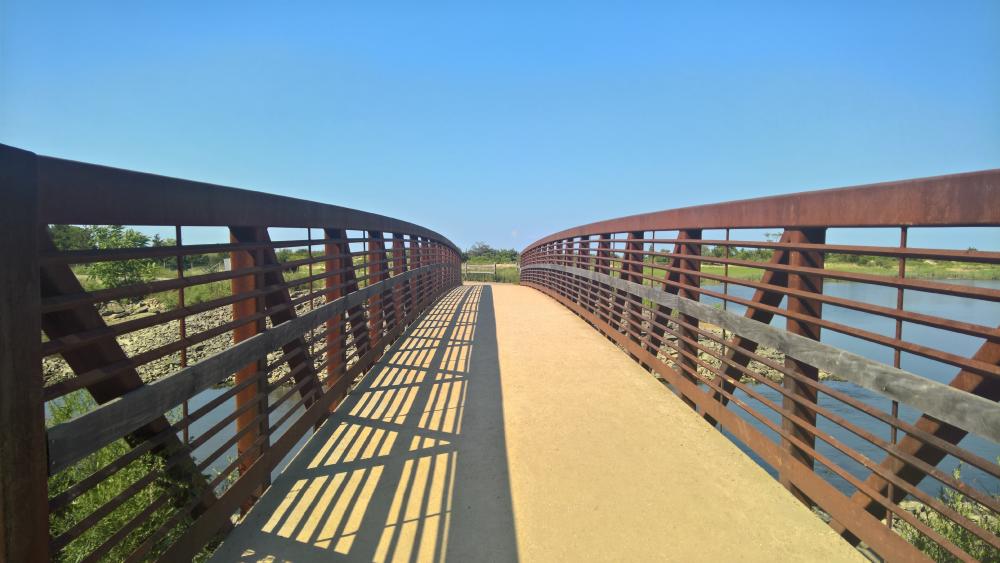 Bridge at Sunken Meadows State Park wallpaper
