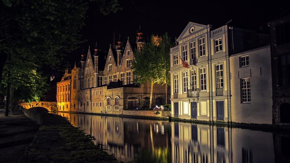 Bruges by night wallpaper