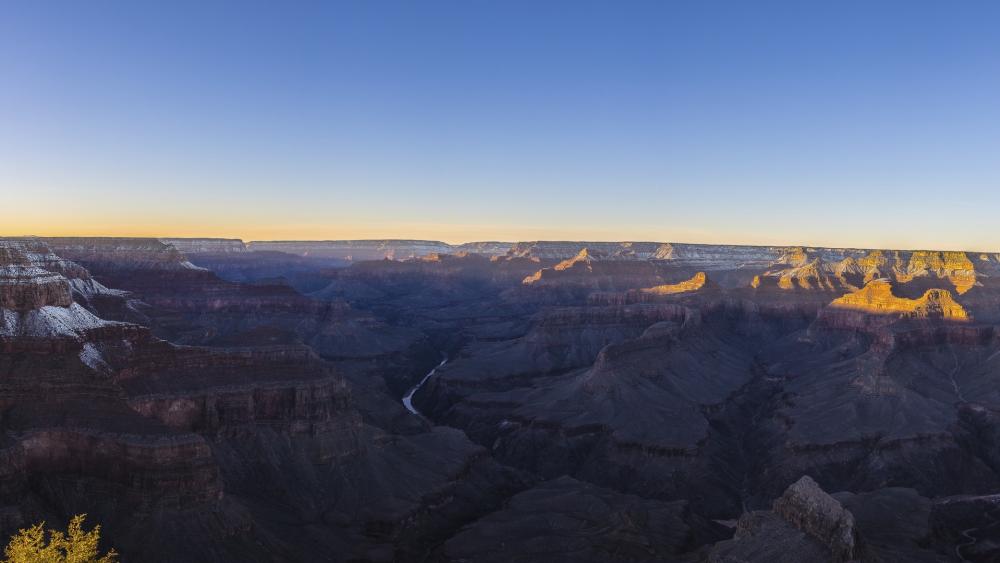 Majestic Colors of the Grand Canyon at Dawn wallpaper