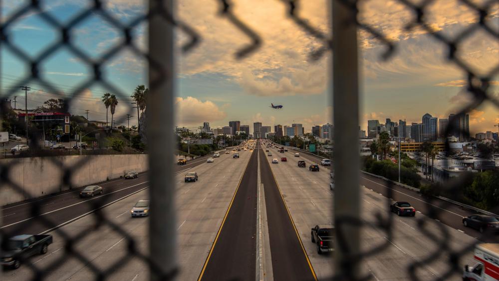 Freeway in San Diego wallpaper