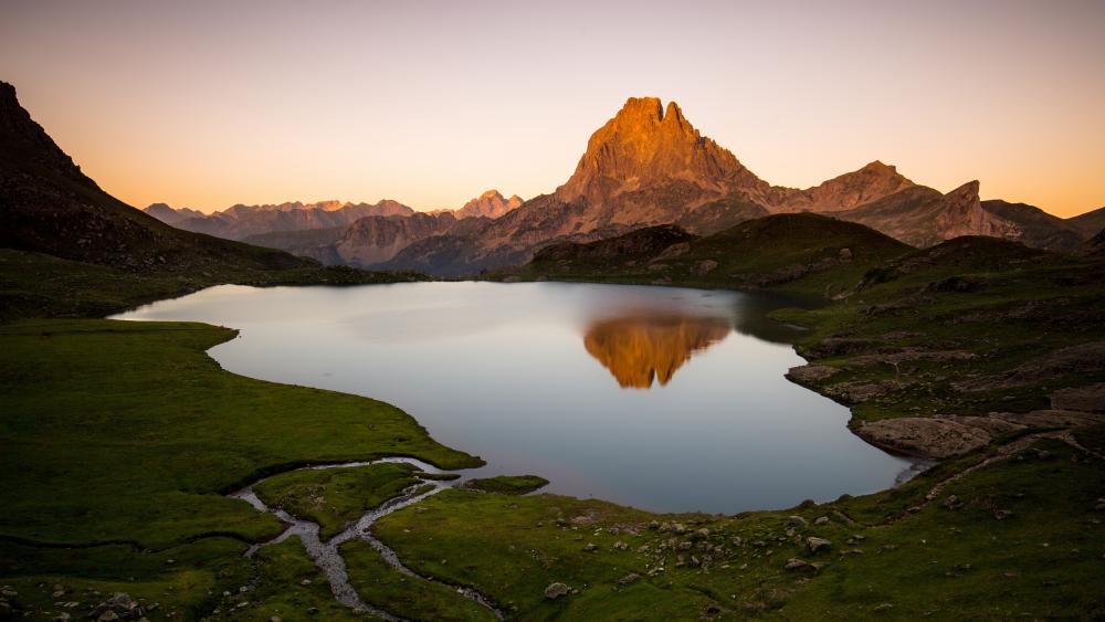 Pyrénées National Park wallpaper