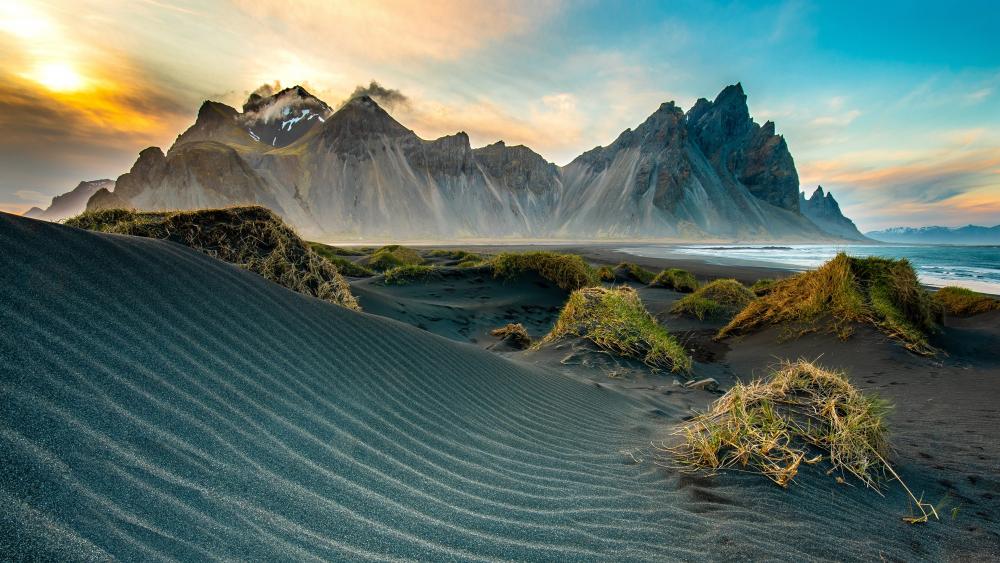 Stokksnes (Vatnajokull National Park) wallpaper