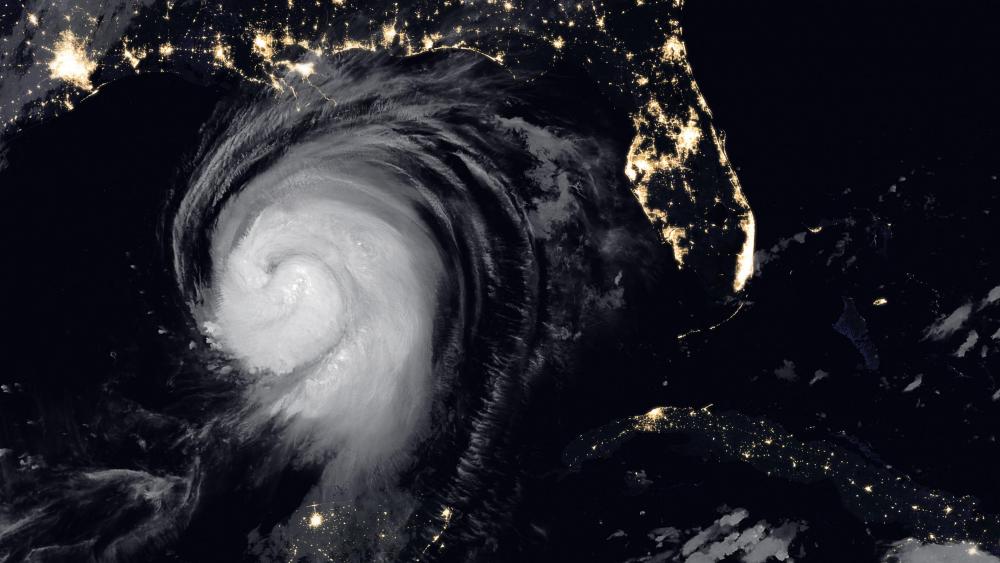 A Dangerous Storm Nears the Gulf Coast wallpaper