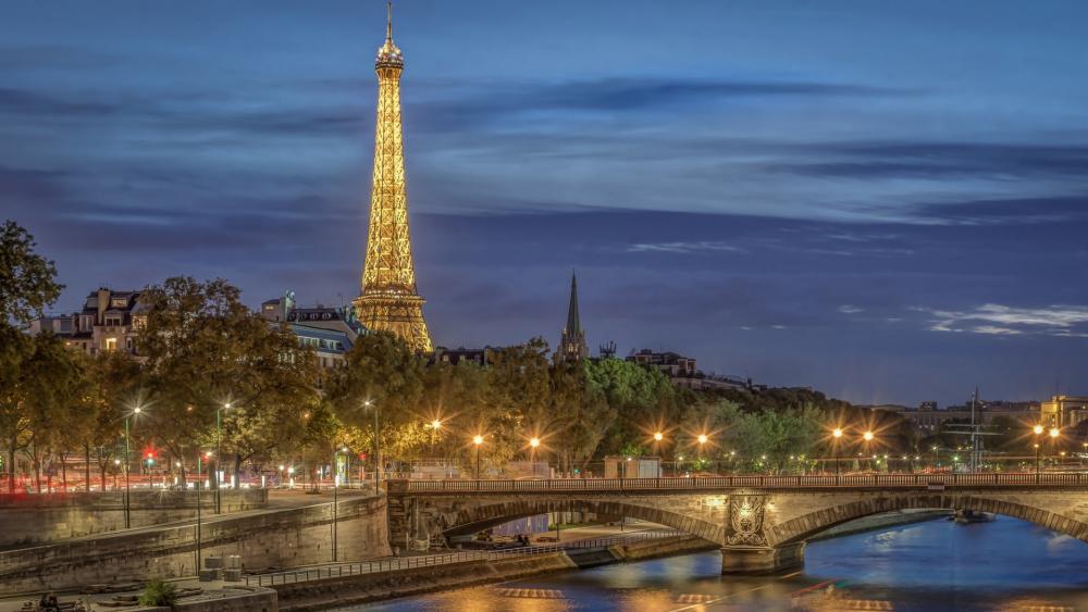 Eiffel Tower and the Seine wallpaper