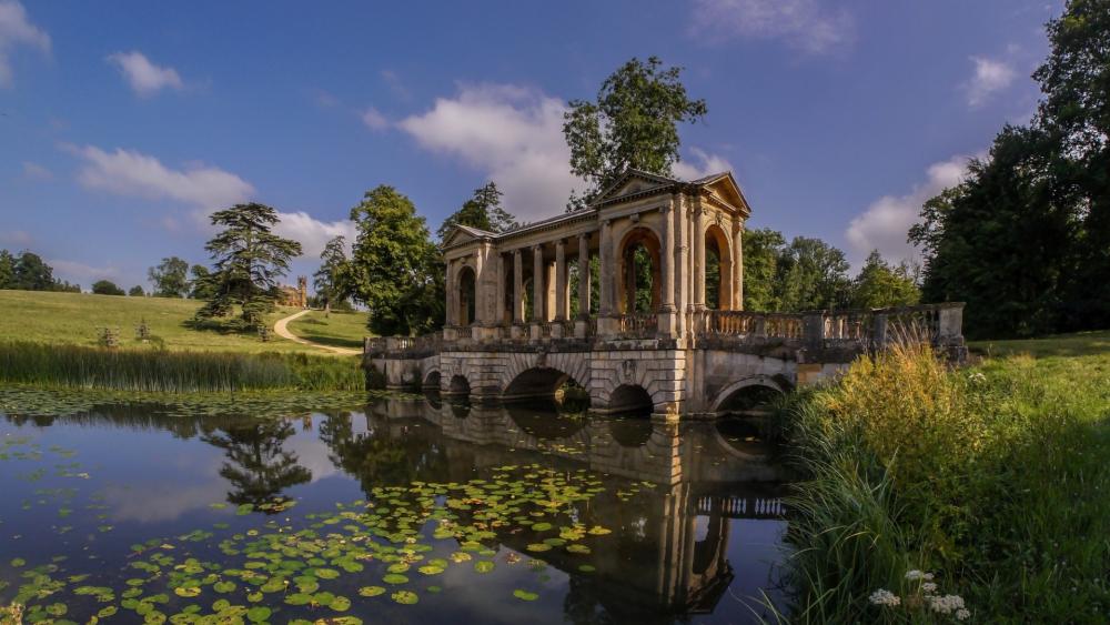 Stowe Gardens, The Palladian Bridge wallpaper