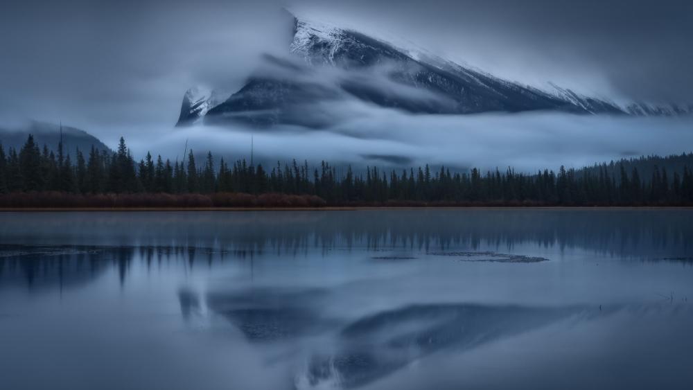 Mount Rundle in the clouds wallpaper